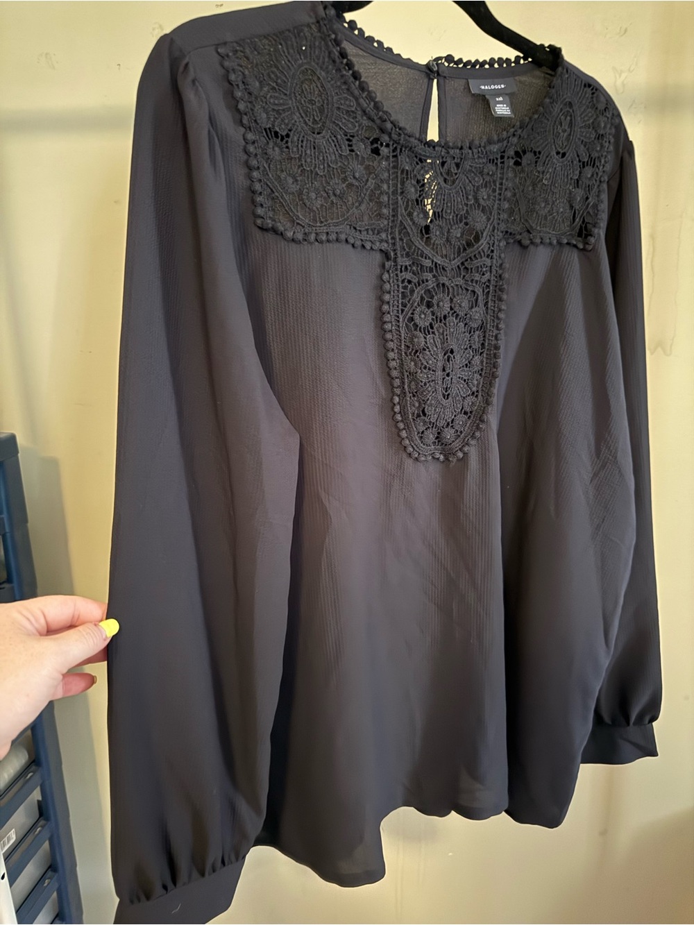 Halogen Black Crochet Yoke Long Sleeve Blouse